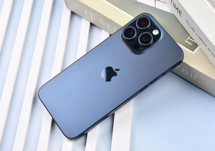 武夷山苹果维修点分享iPhone 15 Pro Max屏幕更换全新实操风险 